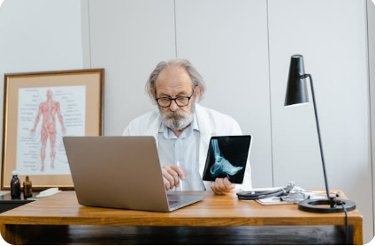 Knee Replacement Surgery Consultation Knee Replacement Surgery Consultation